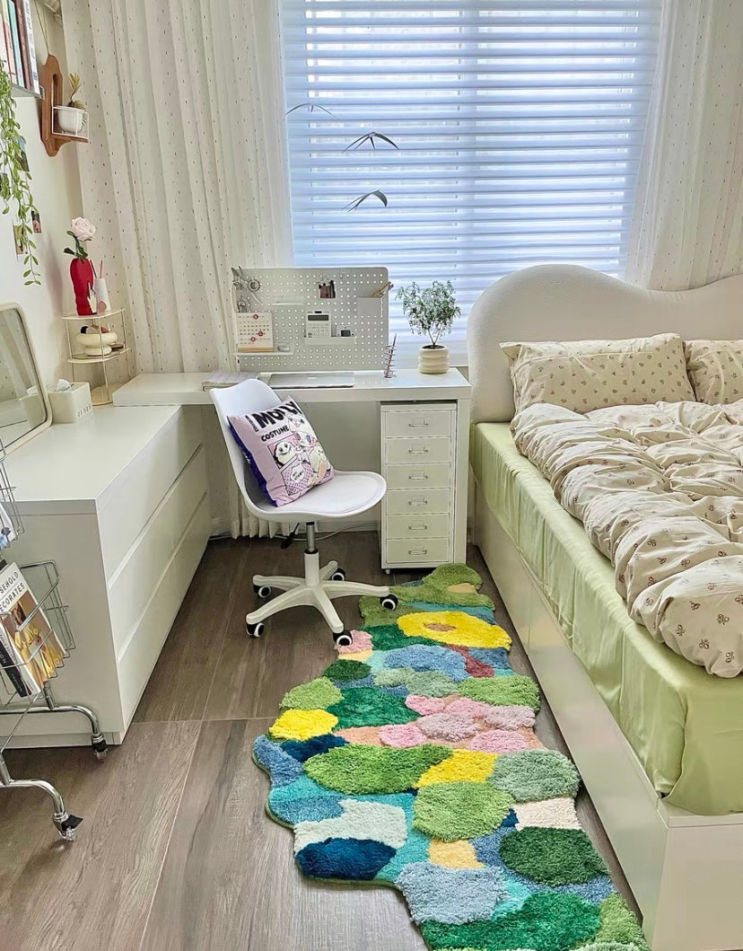 Mala Colorful Moss Rug