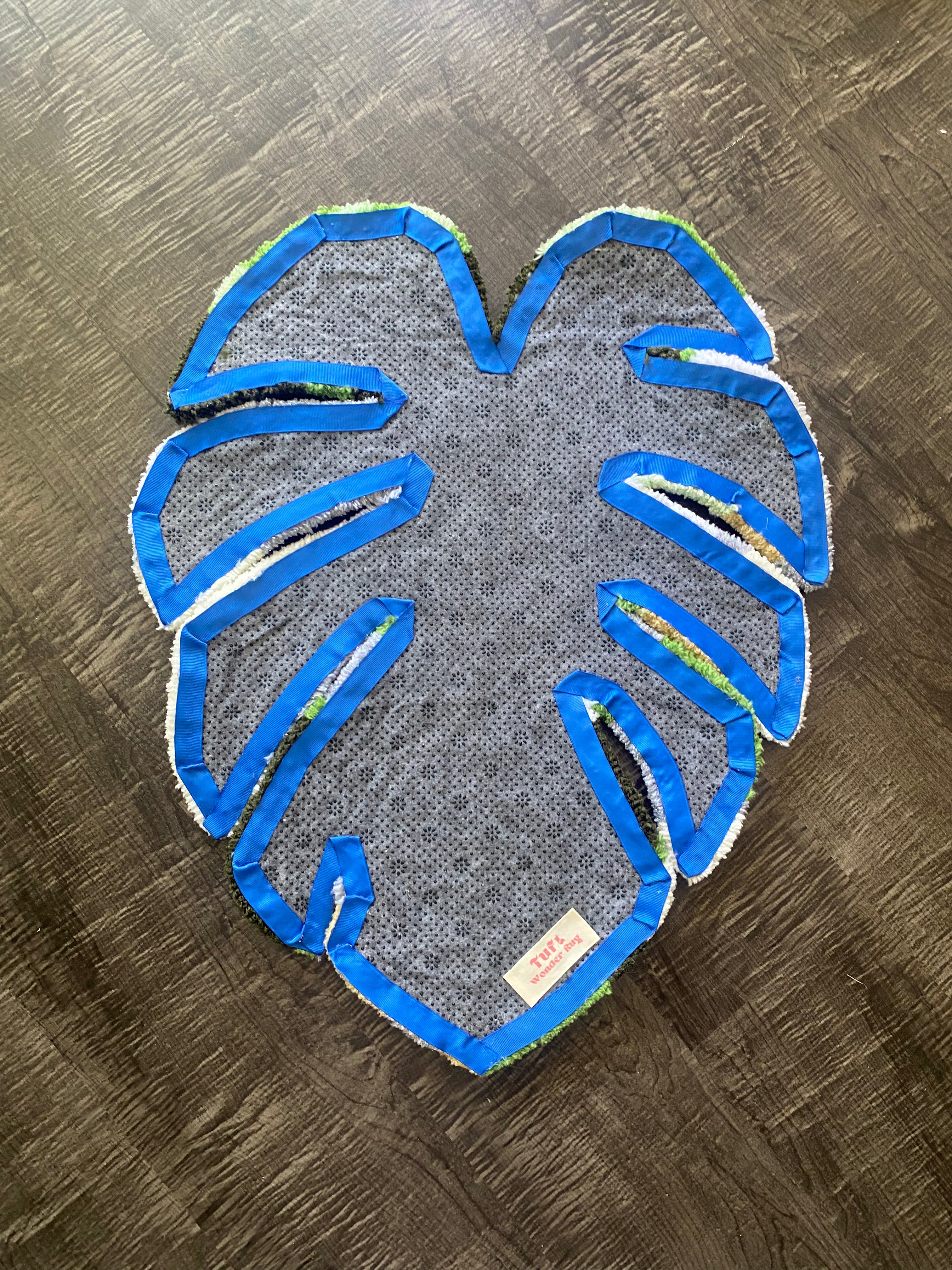 Paani Leaf Rug
