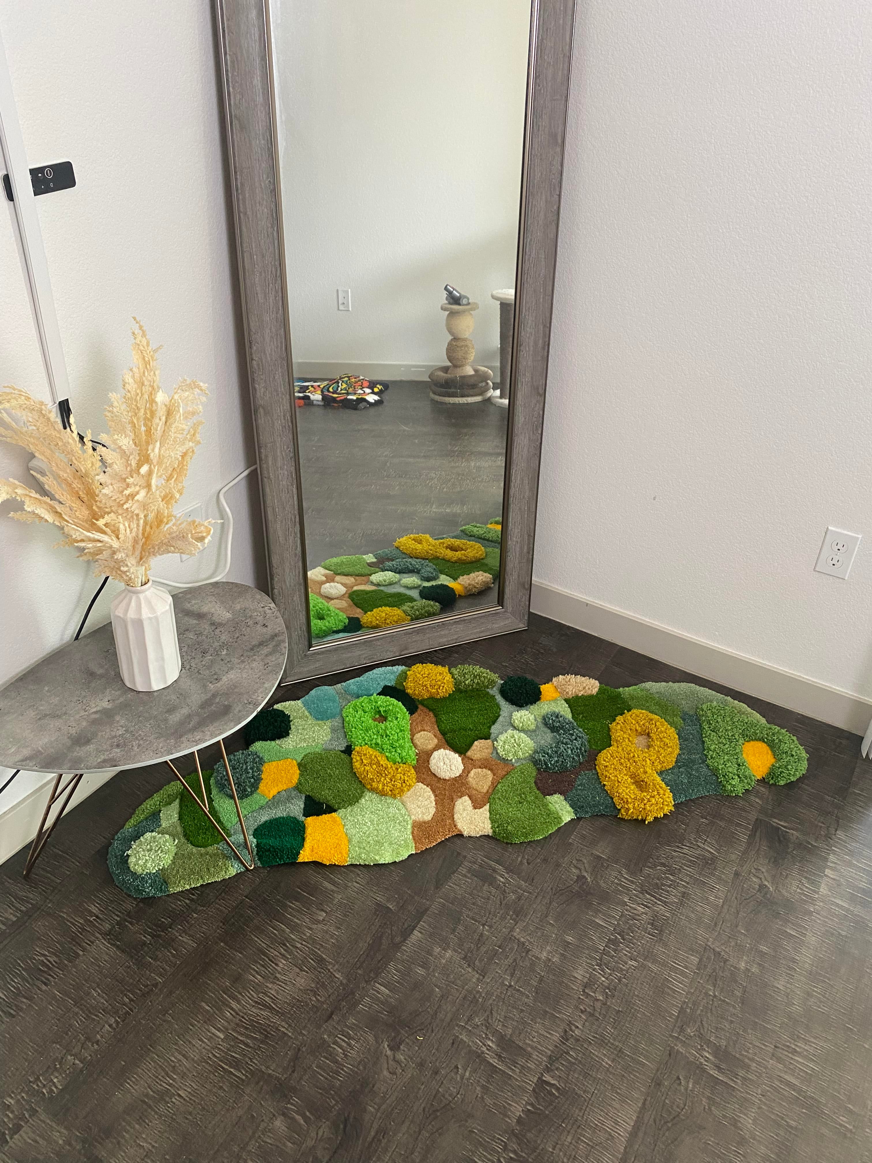 Hoo Farmhouse Style Moss Rug