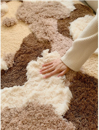 Uhane Moss Rug