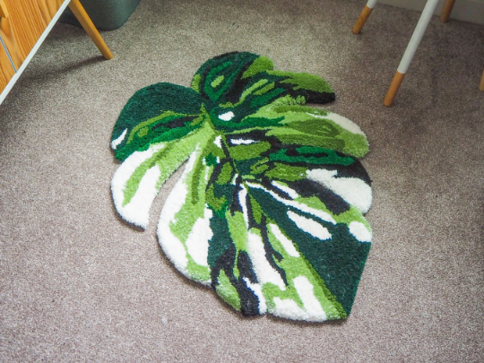 Oma Lau Leaf Rug