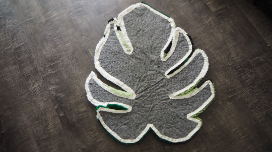 Oma Lau Leaf Rug