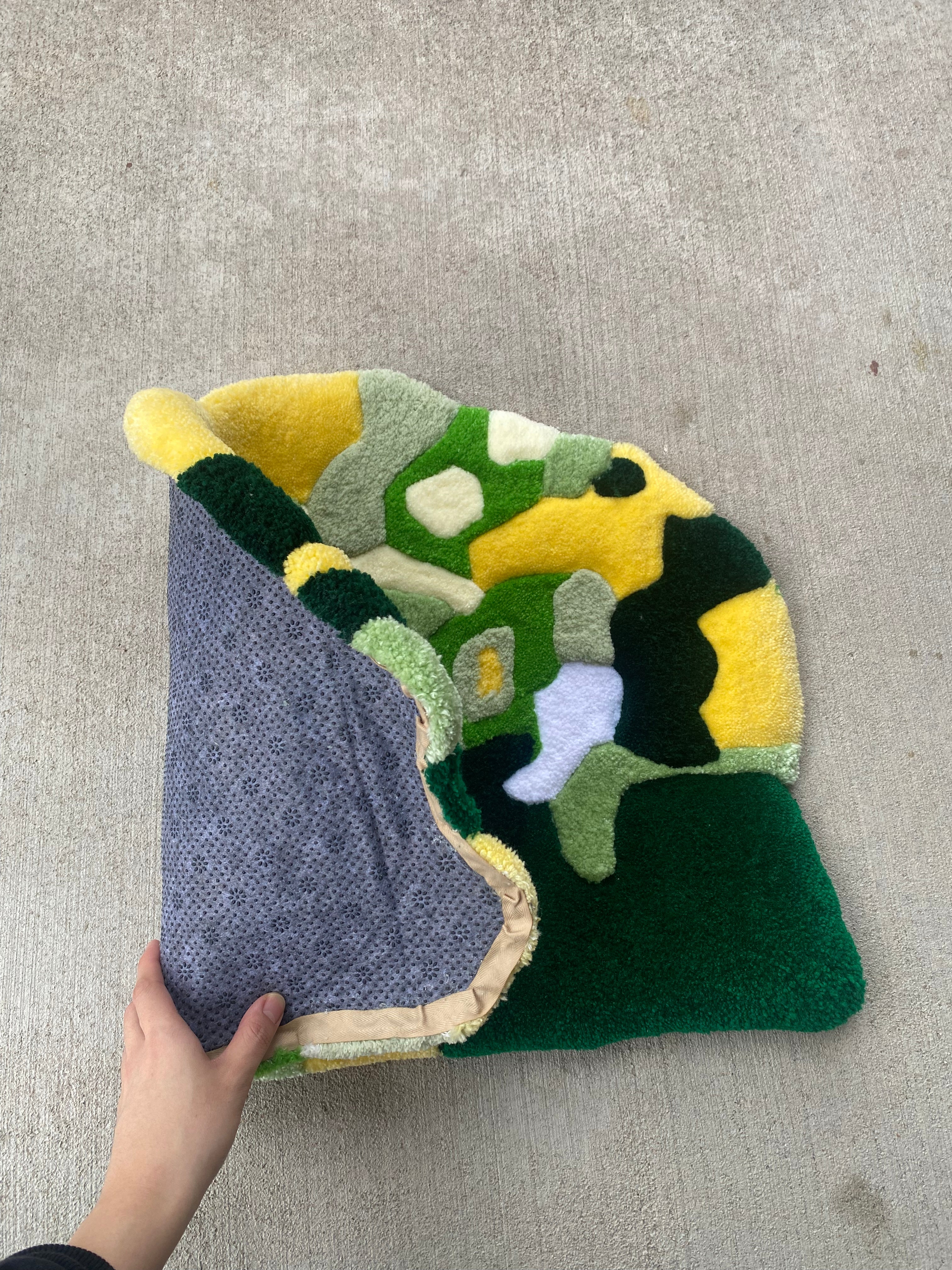 Omao Moss Rug